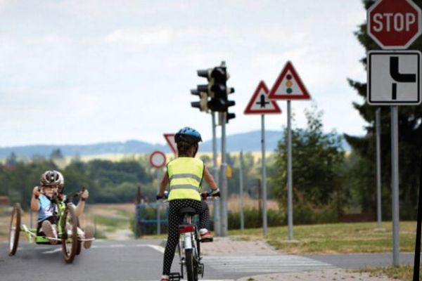 Praha vybaví dětská dopravní hřiště koly pro handicapované děti Praha vybaví dětská dopravní hřiště koly pro handicapované děti