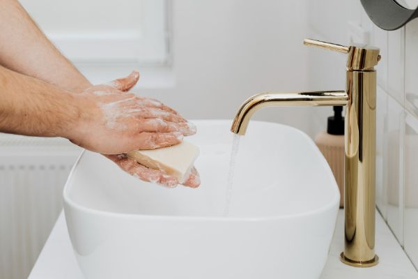 V Praze se v září nakazilo 20 lidí žloutenkou A. Od začátku roku onemocnělo 342 lidí, dva zemřeli