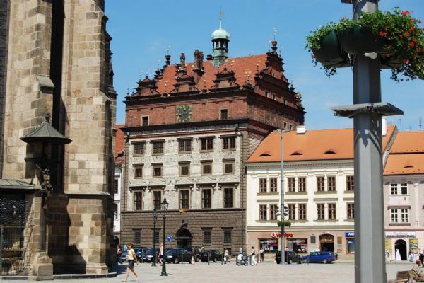TOP 09: Vedení města nemá vizi a Plzeň stagnuje 