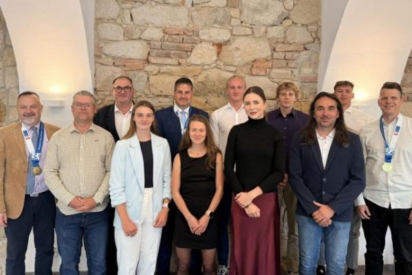 Trojka ocenila úspěšné atlety AK ŠKODA Plzeň