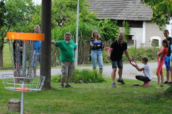 Discgolfový turnaj ve Vepříkově se vydařil