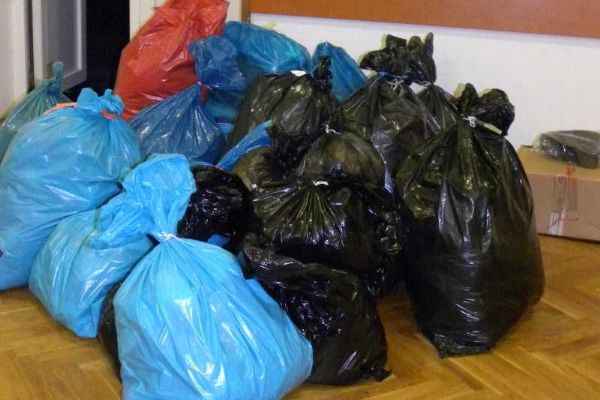 Víkendová humanitární sbírka v Rozsochatci