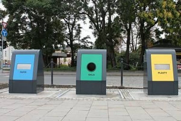 Nejlépe třídí odpad na Modravě, v Úněšově a Železné Rudě