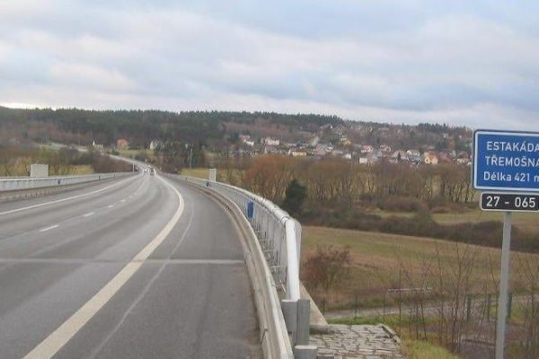Estakádu u Třemošné na I/27 čeká oprava, v květnu přijde úplná uzavírka