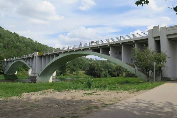 Liblínský most září novotou