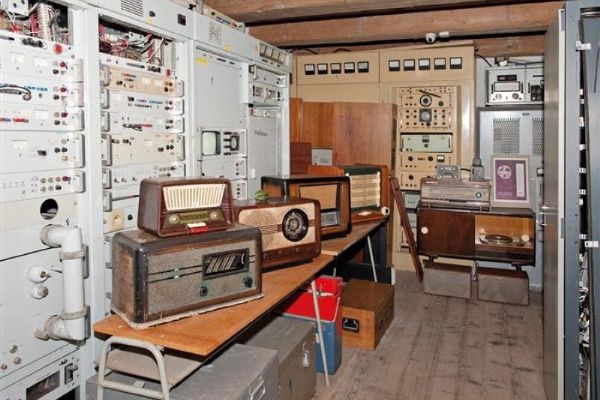 Muzeum Tesla v Třešti znovu otevře v květnu. Nabídne expozice i prohlídky krytu S-7