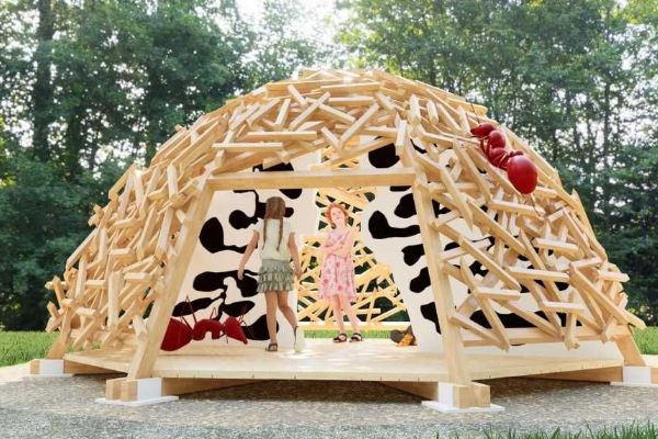 Na Pekelném kopci u Třebíče vzniká naučná stezka s úlem, hnízdem i pavučinou