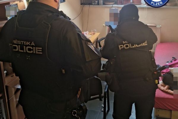 Opilá žena v depresi s 3,21‰ odvezena na záchytku