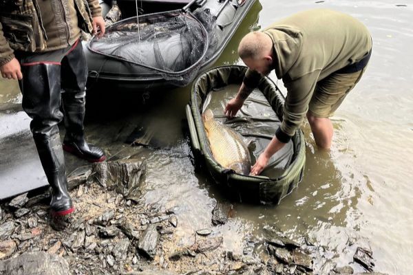 Policie odhalila přestupky při kontrole rybářů na Hracholuské přehradě