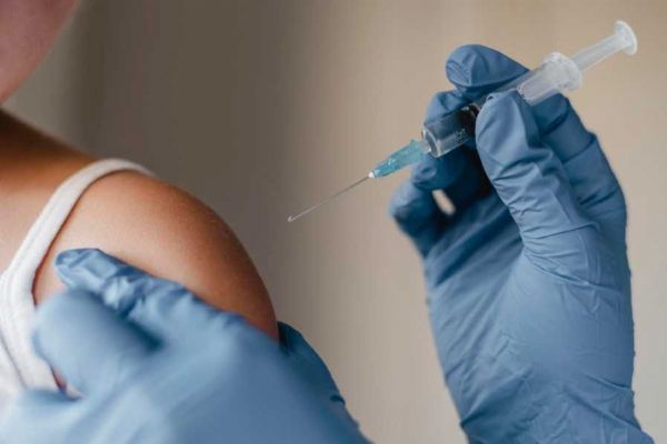Přerov bojuje s epidemií žloutenky typu A: Rodiče posilují obranu očkováním