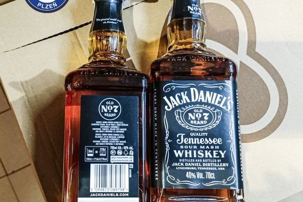 Recidivista zadržen při krádeži o druhé adventní neděli