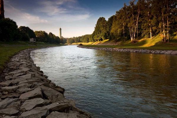 Revitalizace levého břehu Ostravice: Nové cyklostezky a zeleň za 38 milionů