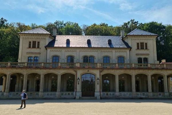 Šlechtova restaurace ve Stromovce zůstává nedokončená i po letech rekonstrukce