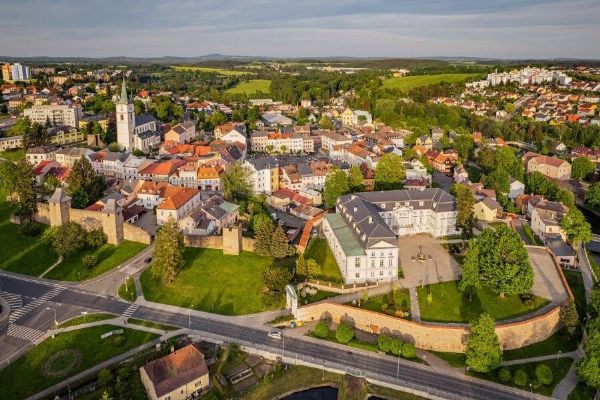 Tachov schválil rozpočet 2026 - 140+ mil. na investice bez úvěru