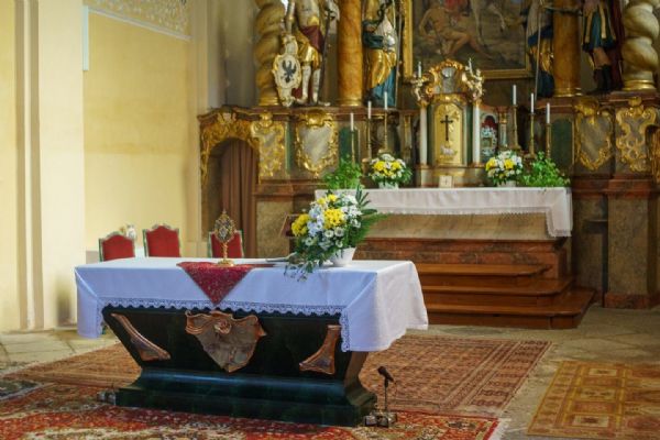 Zloděj milodarů z kostela, který při útěku spustil zvon, přišel na policii a přiznal se