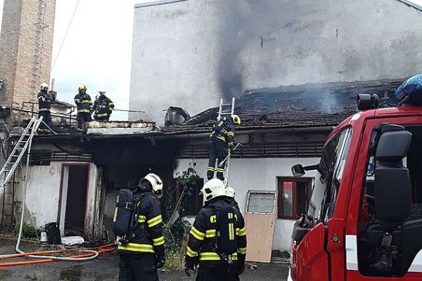Bugla dostal nižší verdikt za žhářský útok
