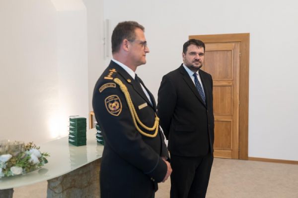 Hasiči v Chrudimi oceněni za věrnost