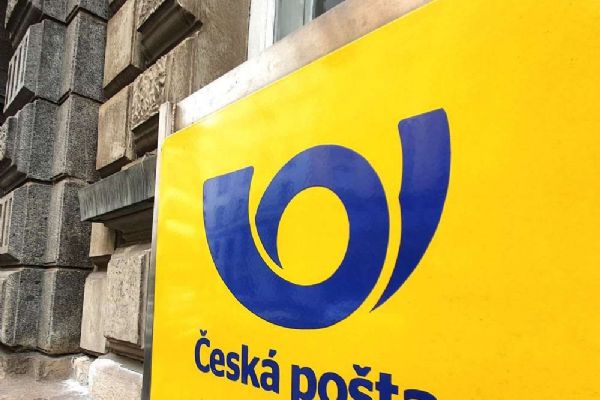 Česká pošta prodala nemovitosti za půl miliardy, ale platí statisíce za údržbu