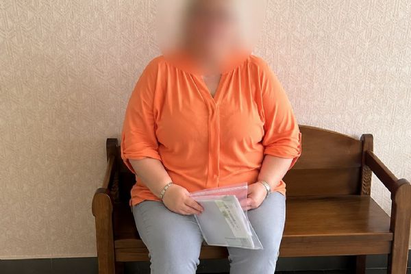 Podvodníci ji připravili o všechno, pak sáhla na synovy úspory. Dostala podmínku