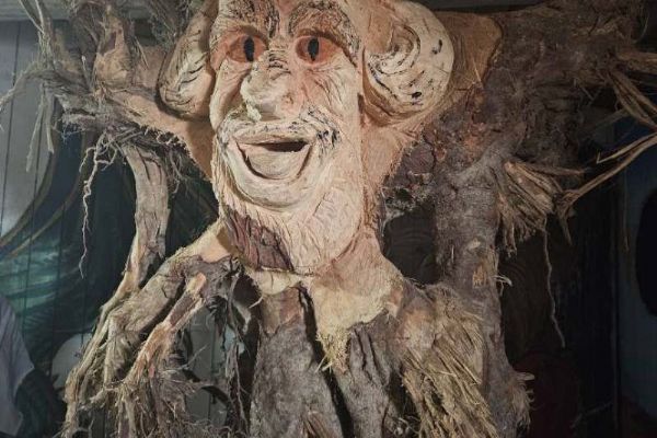 Pohádkový souboj nebes a pekla v Pradědově galerii: Zažijte dobrodružství světla a zvuku