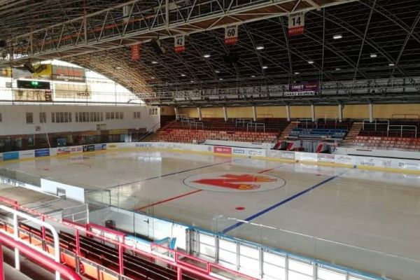 Žďár nad Sázavou chystá přestavbu zimního stadionu. Ledová plocha se prodlouží na 60 metrů