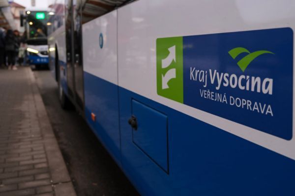 Nové rychlé autobusy na Vysočině: Třebíč-Jihlava za 45 minut