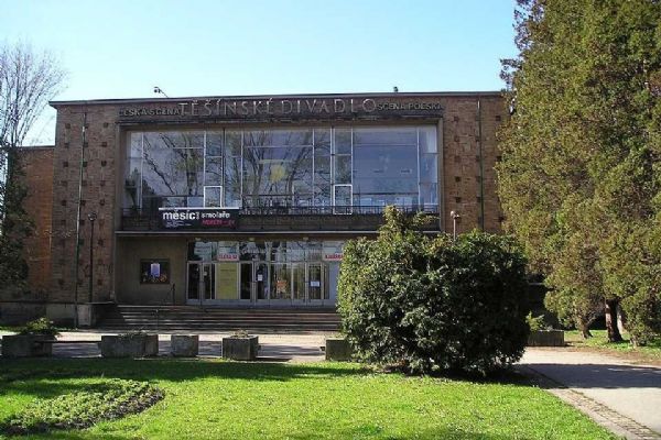Těšínské divadlo ožívá: modernizace za 140 miliónů odhalila betonové základy