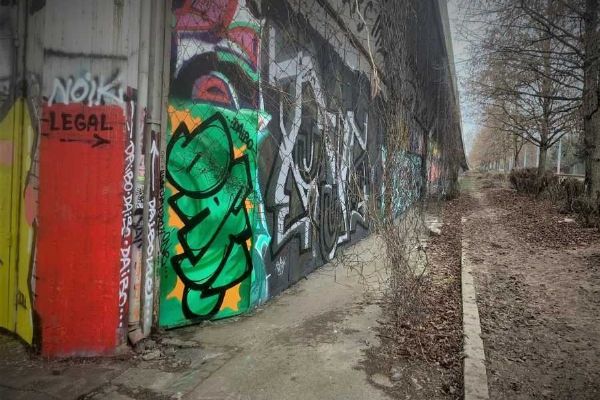 Inovace proti vandalům: města sázejí na kreativní řešení