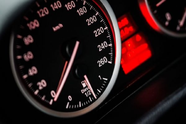 Rychlostní maraton -  kontroly na 32 místech !