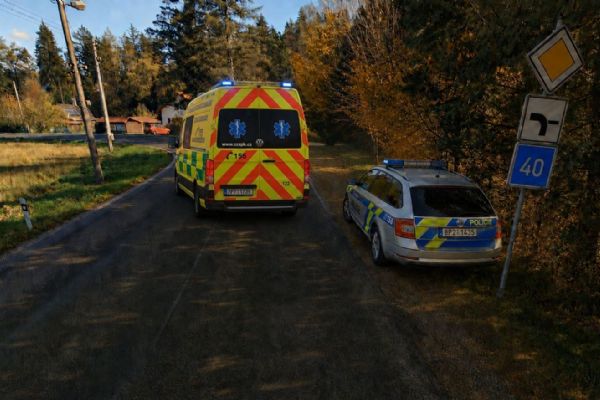 Tragická vyjížďka u Sušice. Devětasedmdesátiletý cyklista narazil do stromu
