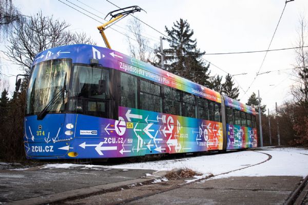 Tramvaj ZČU má přilákat nové studenty
