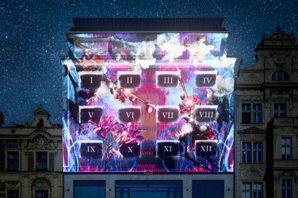 Video místo ohňostroje, Plzeň sklízí na sociálních sítích kritiku