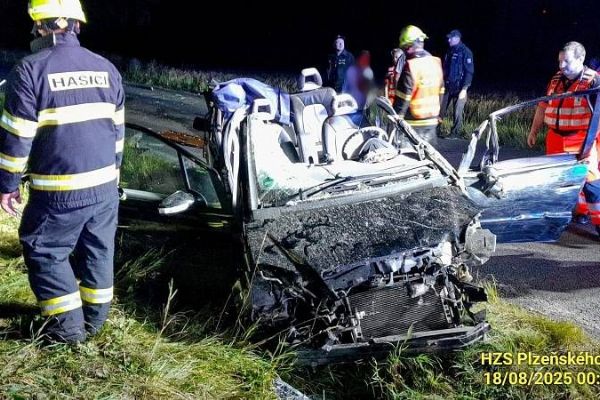 Dvě nehody na Plzeňsku - pět zraněných