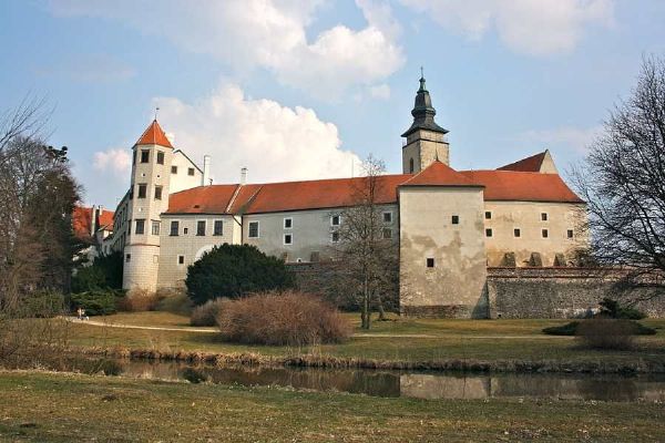 Návštěvnost památek na Vysočině stoupá: Telč a Lipnice lákají na historii a kulturu