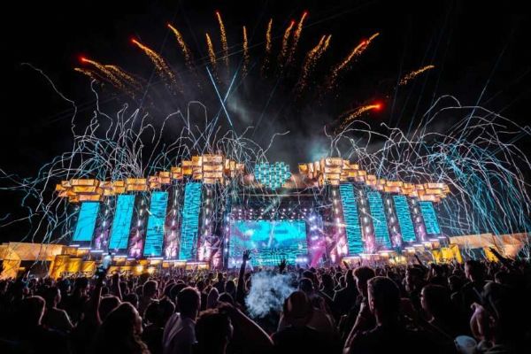 Ostravský Festival Beats for Love: Axwell, Van Buuren a tři magické světy!