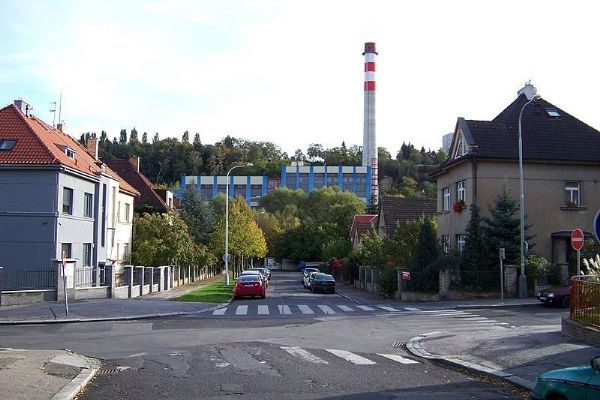 Praha 4 má poškozené potrubí teplovodu, 11 000 domácností bez tepla