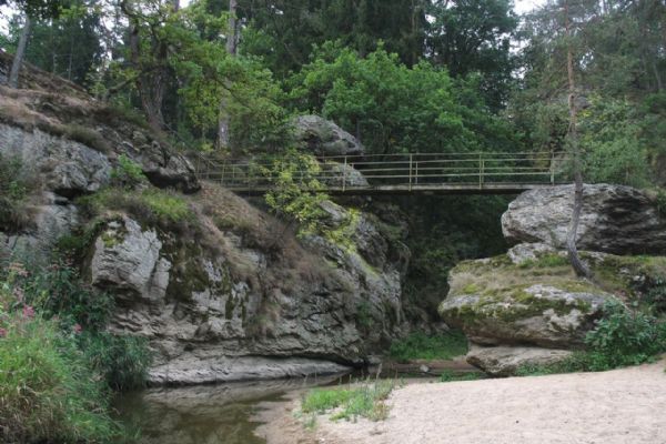 Přívoz přes Lužnici opět v provozu: turisté míří do Židovy strouhy!
