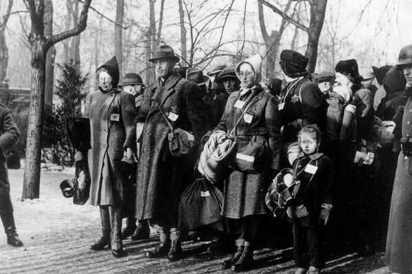  „Světla na kolejích“, Plzeň uctila památku 2 613 deportovaných z ledna 1942