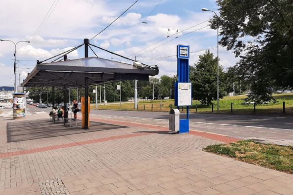 Zlín čekají letní dopravní omezení - oprava silnic a demolice mostu