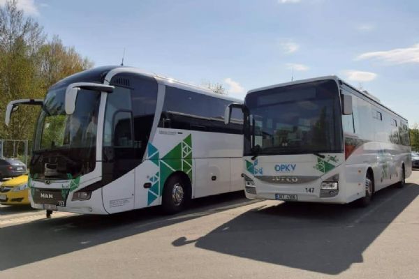 Karlovarský kraj: Cestující již brzy budou moci jezdit moderními nízkoemisními autobusy