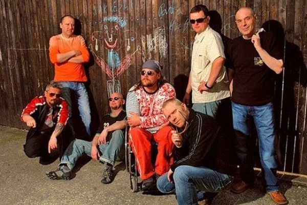 Buty rozezní zahradu pod Chodským hradem