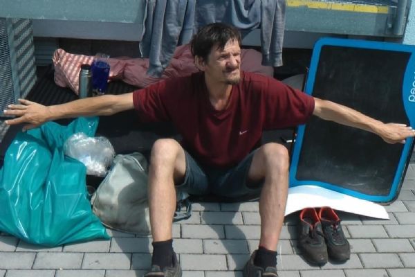 Metač výkalů neuspěl u Nejvyššího soudu, trest potvrdil