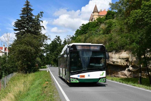 MHD bez dieselů? Plzeň je blíž ekologické dopravě. Pořídí desítky bateriových trolejbusů