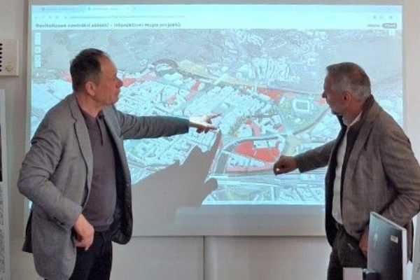 Plzeň si připomněla tři desetiletí od studie Hamburk