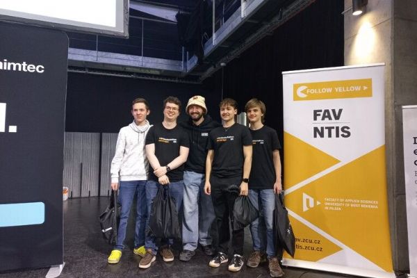 Plzeň žila technologiemi. Hackathon spojil AI, medicínu i chytrou mobilitu