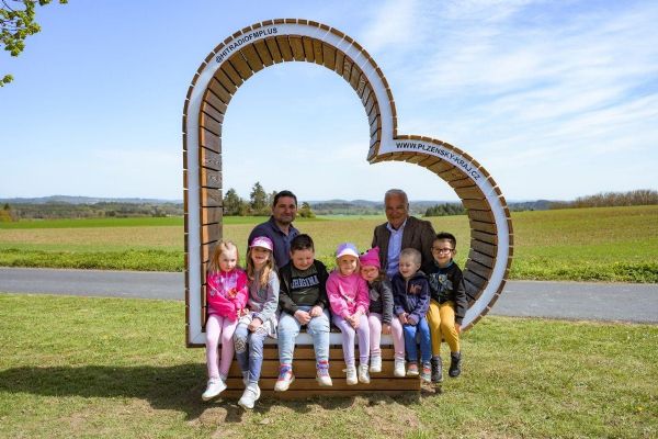 Plzeňský kraj má další fotomísto. Nové srdce láká na výlet mezi Smolivce