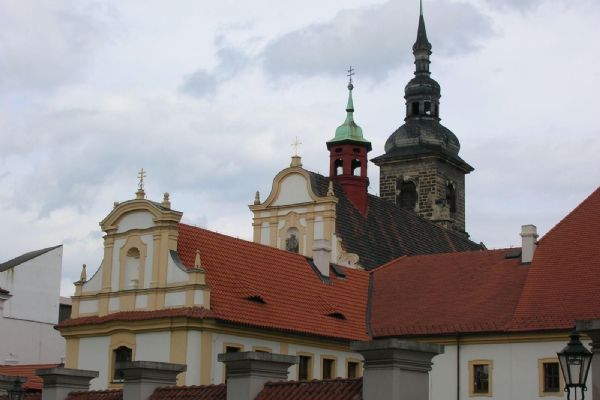 Kostel u františkánů v Plzni bude mít další zvon 
