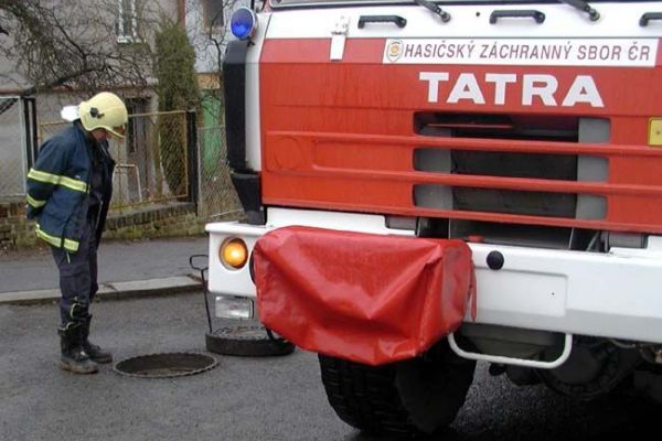 Kraj podpoří dobrovolné i profesionální hasiče, miliony dostanou ve Staňkově
