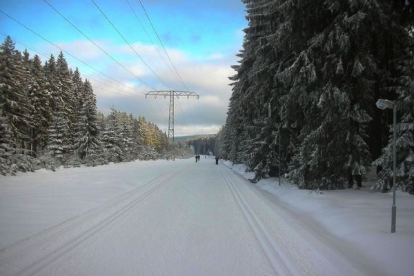 Nadace ČEZ pomůže s úpravou tras v kraji. Příjem žádostí odstartoval Nadace ČEZ pomůže s úpravou tras v kraji. Příjem žádostí odstartoval