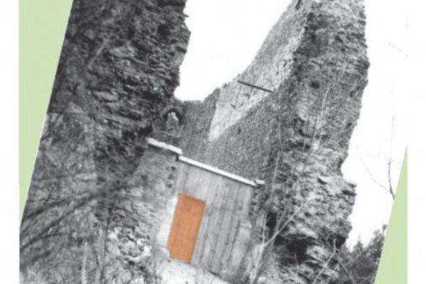 Úprava hradu Buben Klubem československých turistů na historické fotografii 1929-1930 Úprava hradu Buben Klubem československých turistů na historické fotografii 1929-1930